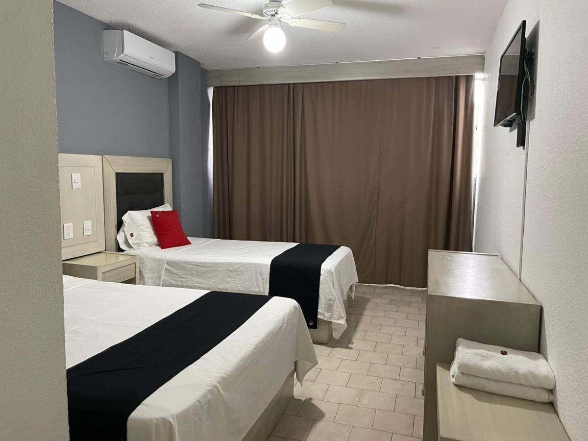 Hotel Italia Aguascalientes Kültér fotó